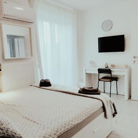 White Rooms Arena Zagabria Esterno foto